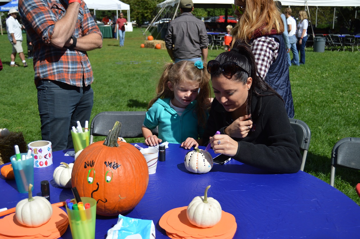 decorating pumpkin